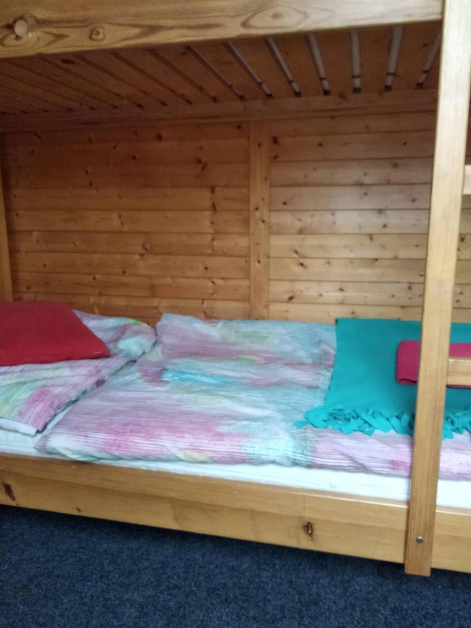 Penzion Roudenka Jestrabi V Krkonosich Esterno foto